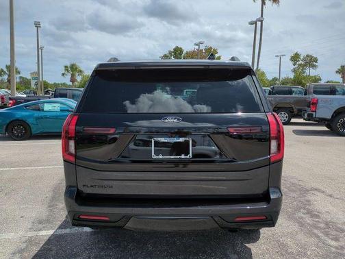 Dark Matter Gray Metallic 2026 Ford Expedition Platinum