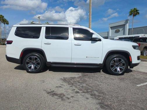 2022 Jeep Wagoneer Series III