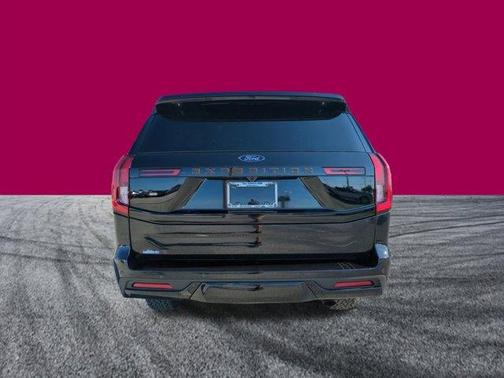 2025 Ford Expedition Tremor