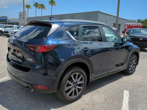 Deep Crystal Blue Mica 2018 Mazda CX-5 Touring