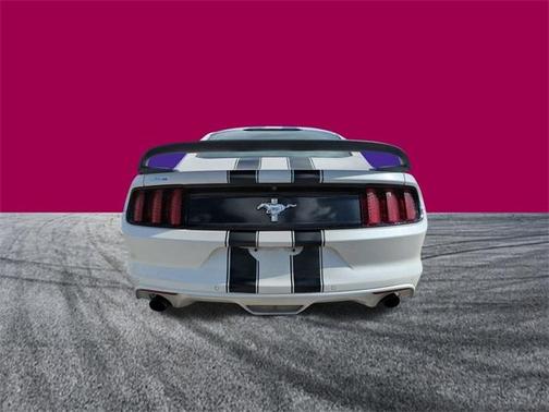 2017 Ford Mustang V6