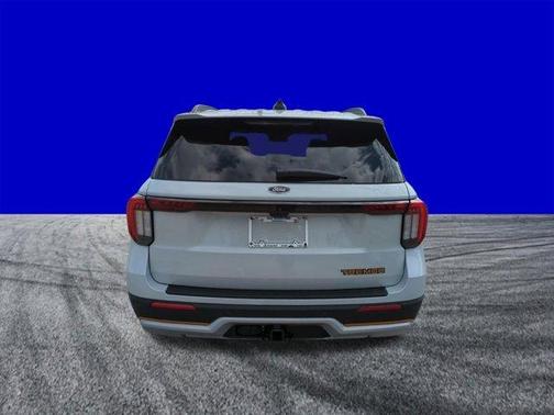 Star White 2026 Ford Explorer Tremor