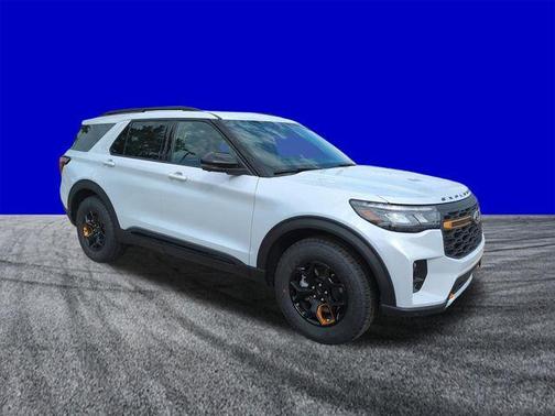 Star White 2026 Ford Explorer Tremor