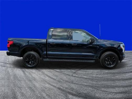 2025 Ford F-150 Lightning XLT