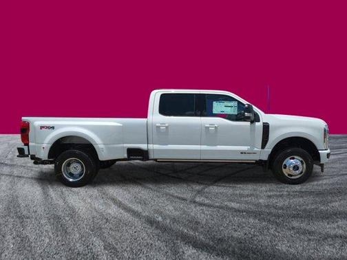 2025 Ford F-350 Platinum DRW