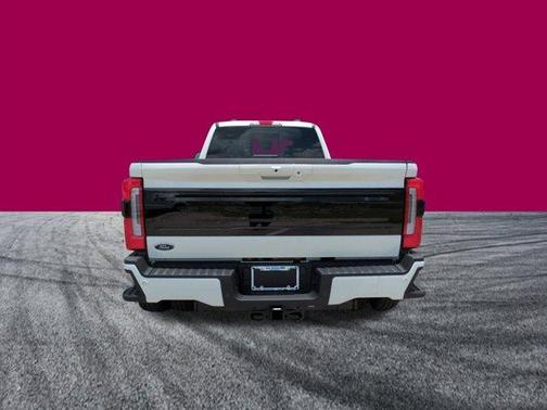 2025 Ford F-350 Platinum DRW