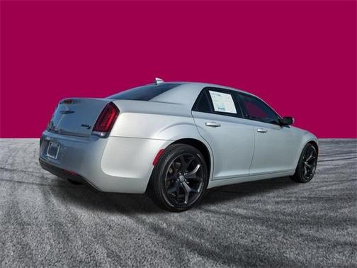 2021 Chrysler 300 S