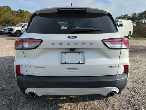 2021 Ford Escape Titanium Hybrid