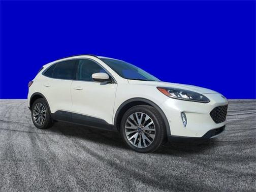 2021 Ford Escape Titanium Hybrid