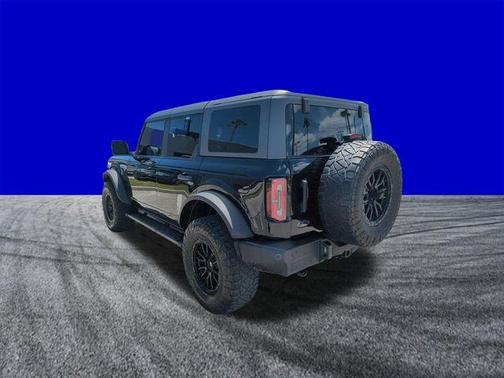 Shadow Black 2023 Ford Bronco Wildtrak