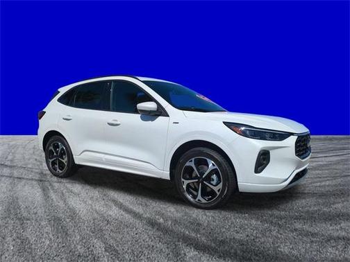 2026 Ford Escape ST-Line Elite