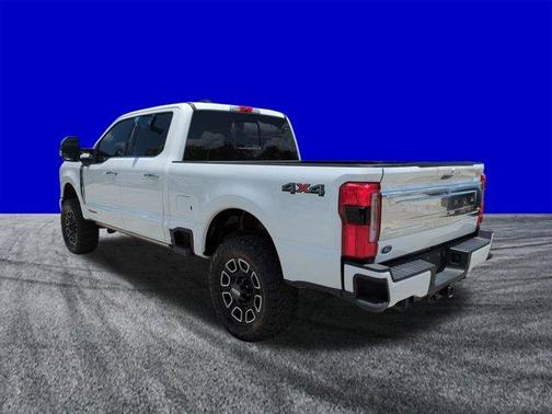 White Metallic 2024 Ford F-250 Platinum