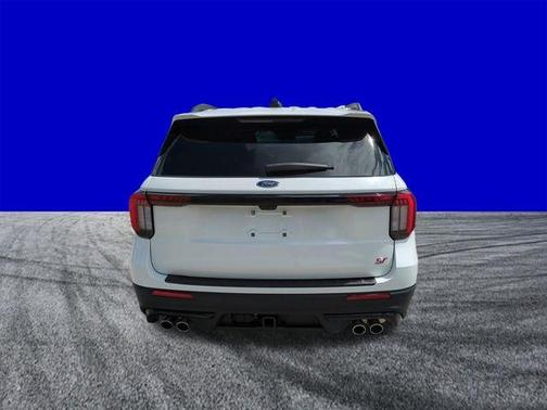 Star White 2025 Ford Explorer ST