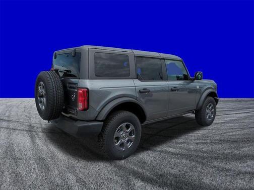 Carbonized Gray Metallic 2026 Ford Bronco Big Bend