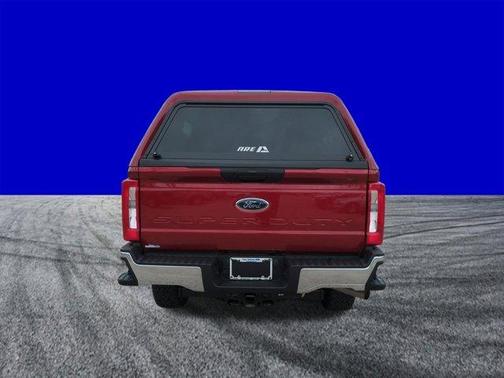 Ruby Red Metallic Tinted Clearcoat 2025 Ford F-250 XLT