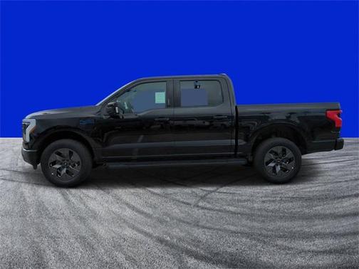 2025 Ford F-150 Lightning LARIAT