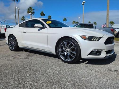 2017 Ford Mustang EcoBoost Premium
