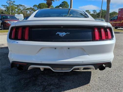 2017 Ford Mustang EcoBoost Premium