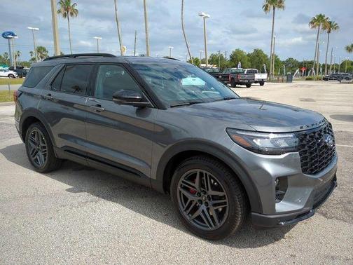Carbonized Gray 2026 Ford Explorer ST