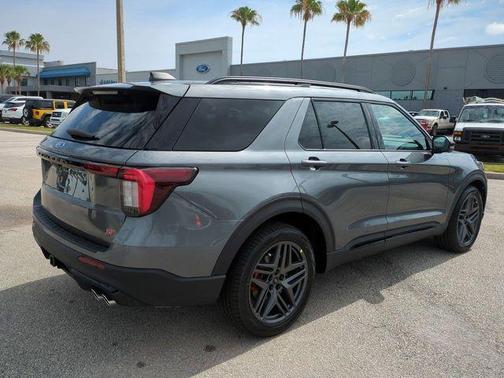 Carbonized Gray 2026 Ford Explorer ST