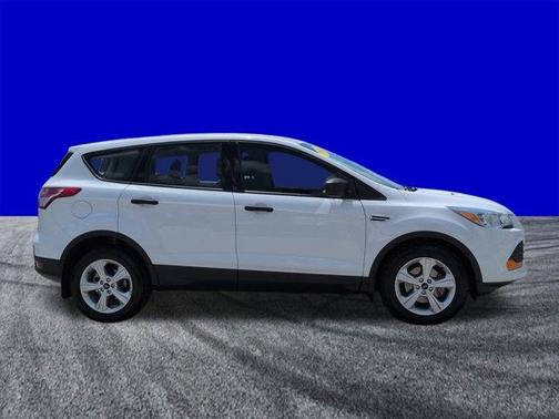 Oxford White 2015 Ford Escape S