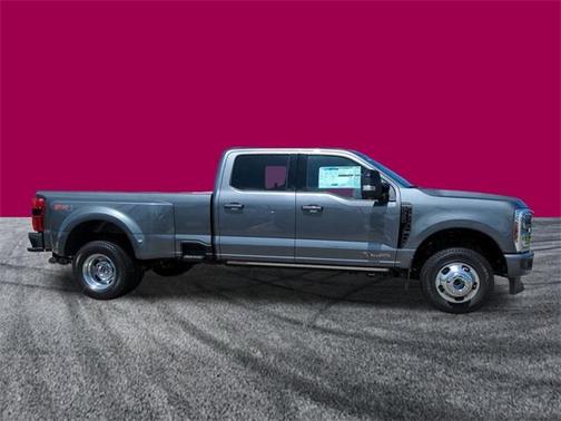 2025 Ford F-350 Platinum DRW