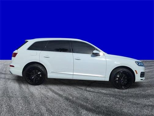 2019 Audi Q7 55 Premium