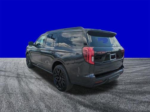 Dark Matter Gray Metallic 2026 Ford Expedition Platinum