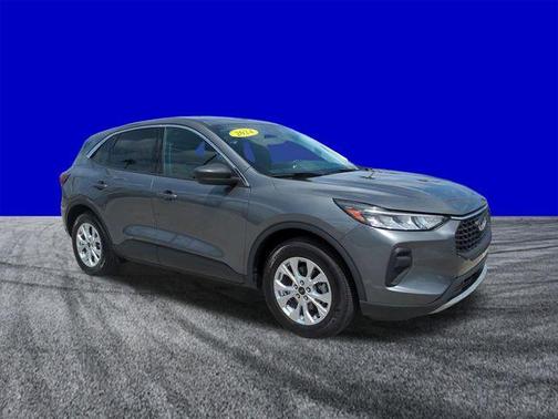Carbonized Gray Metallic 2024 Ford Escape Active