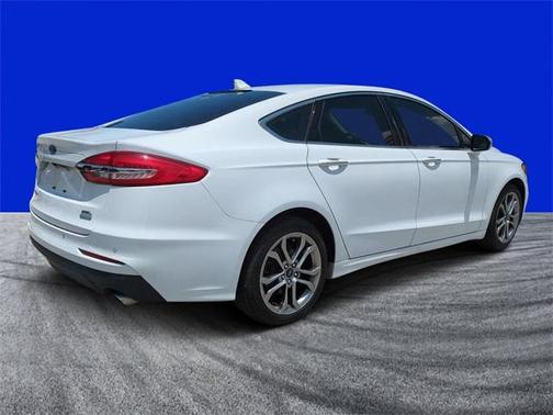 2019 Ford Fusion SEL