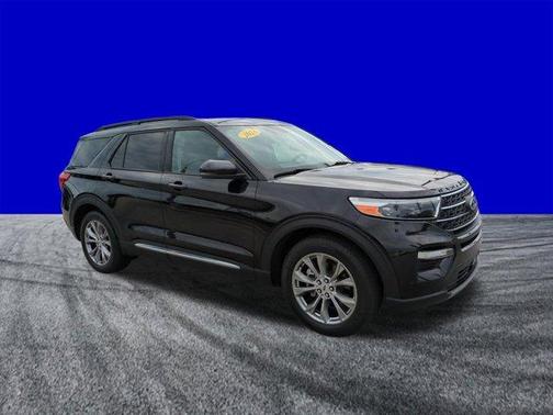 Agate Black Metallic 2023 Ford Explorer XLT