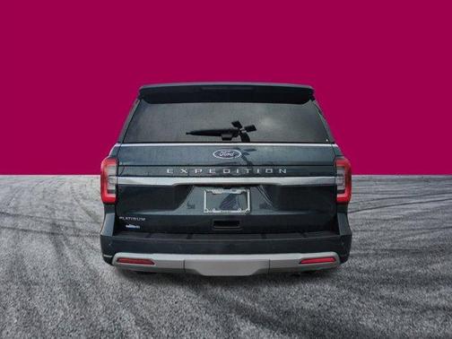 2024 Ford Expedition Platinum