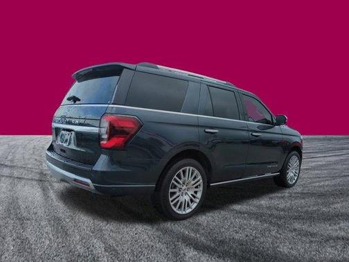 2024 Ford Expedition Platinum