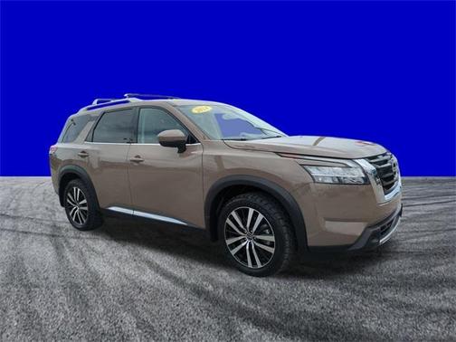 2024 Nissan Pathfinder Platinum