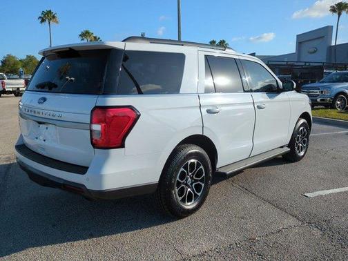 Oxford White 2022 Ford Expedition XLT