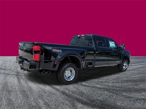 2025 Ford F-350 Platinum DRW