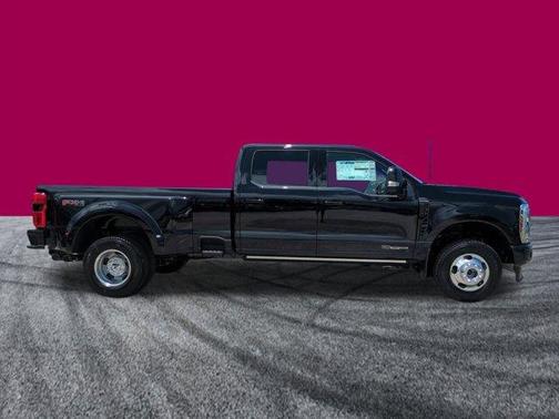2025 Ford F-350 Platinum DRW