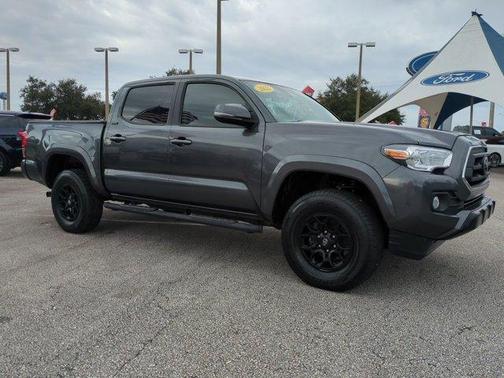 2022 Toyota Tacoma SR5