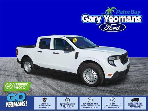 Oxford White 2025 Ford Maverick XL