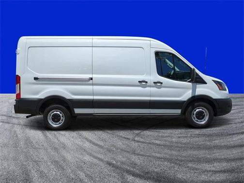 2025 Ford Transit-250 148 WB Medium Roof Cargo