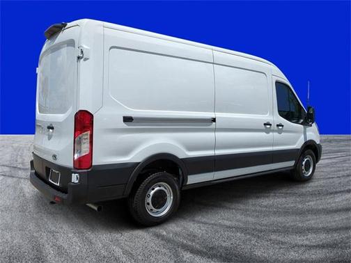 2025 Ford Transit-250 148 WB Medium Roof Cargo