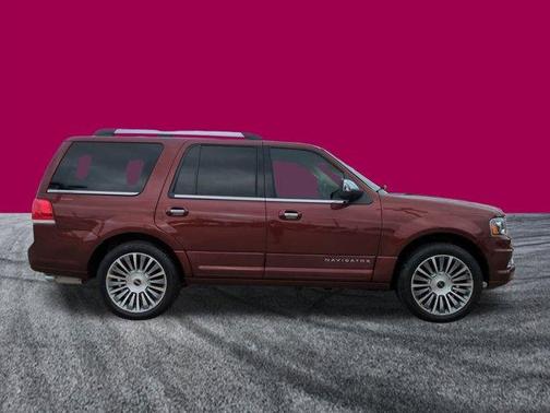 2015 Lincoln Navigator Base