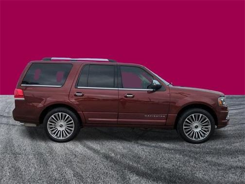 2015 Lincoln Navigator Base