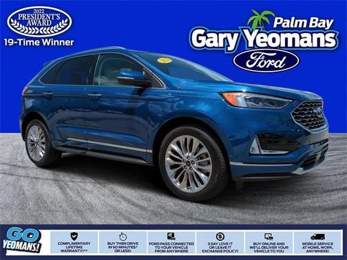 2022 Ford Edge Titanium
