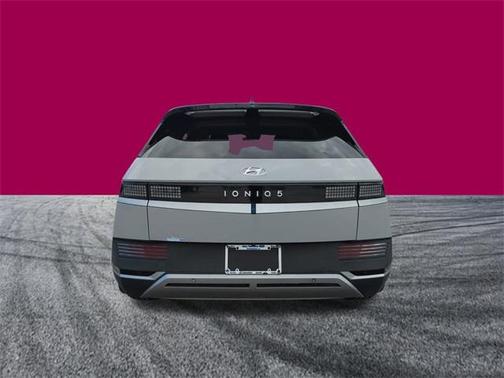 2022 Hyundai IONIQ 5 SE