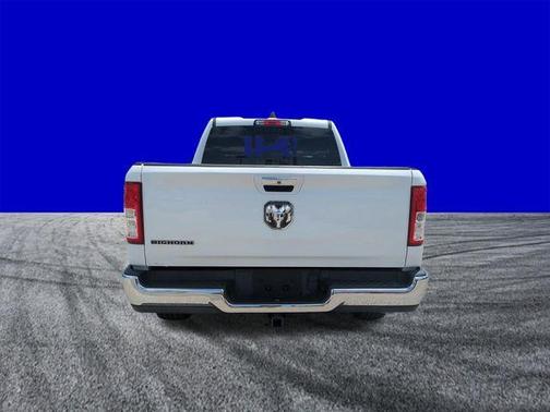 Bright White Clearcoat 2019 RAM 1500 Big Horn