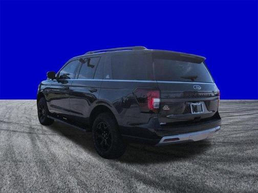 Dark Matter Metallic 2023 Ford Expedition Timberline