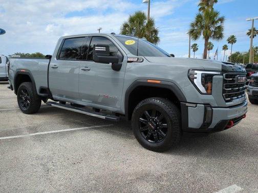 2024 GMC Sierra 2500 AT4