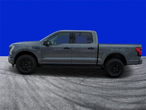2025 Ford F-150 Lightning XLT