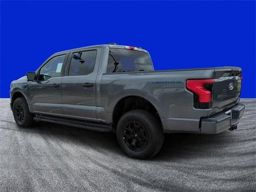 2025 Ford F-150 Lightning XLT